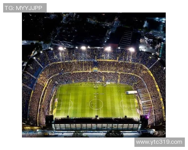 全球足球明星及其擅长位置解析与球场表现分析